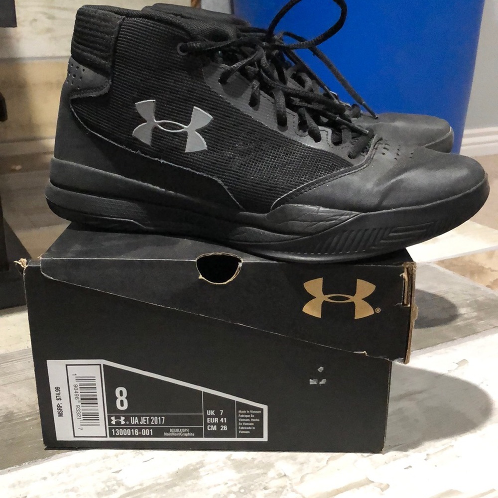 UA jet 2017 Mens Basketball Shoes
